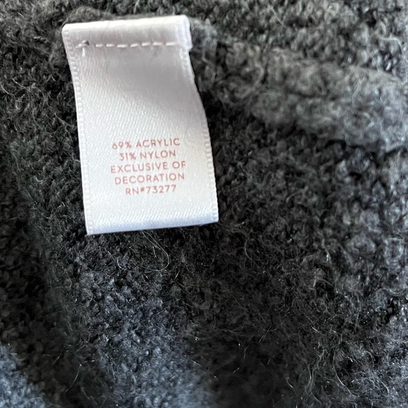 Lauren Conrad Long Bell Sleeve Grey Scoop Neck Sweater Medium - Picture 9 of 9